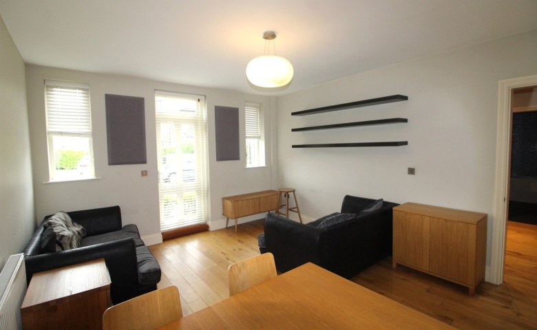 Holmefield House,, Headingley, LS6