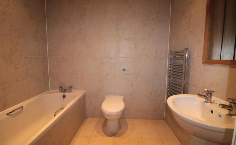 Echo Central 1, Leeds, LS9