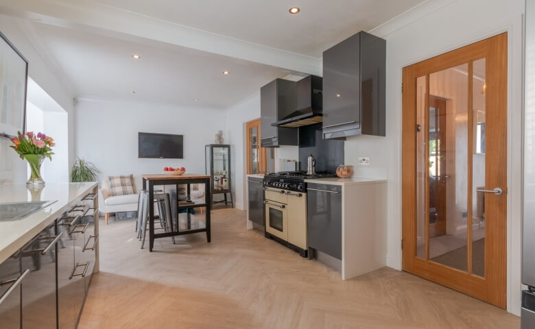Off Tinshill Road, Cookridge