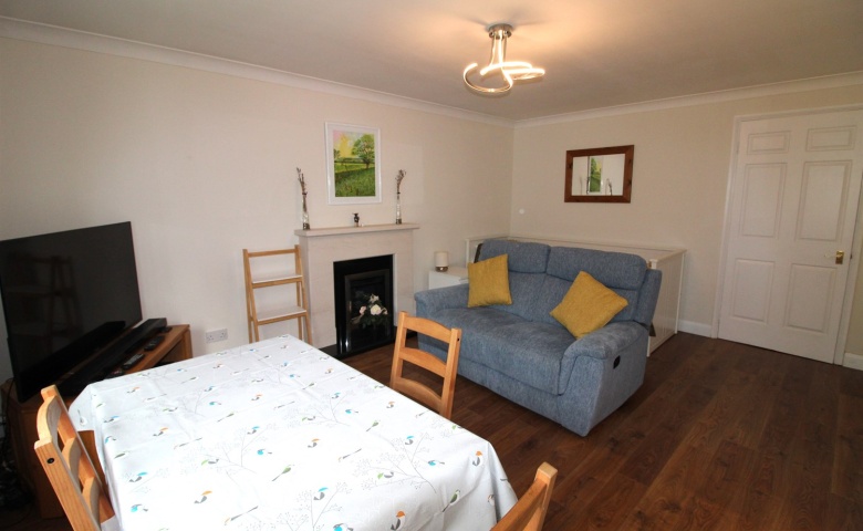 Russell Court, Bardsey