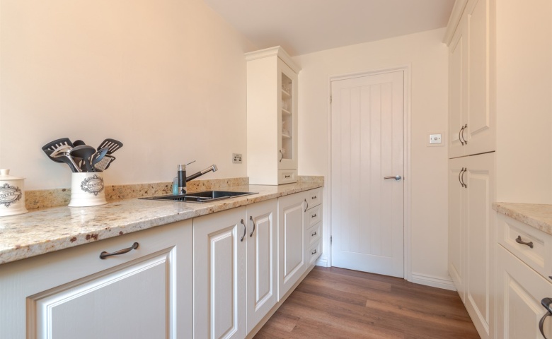 Lakeview Court, Roundhay