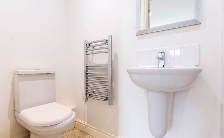 Iveson Drive, Cookridge