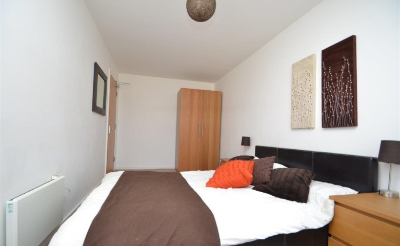 Beringa, Gotts Road, Leeds