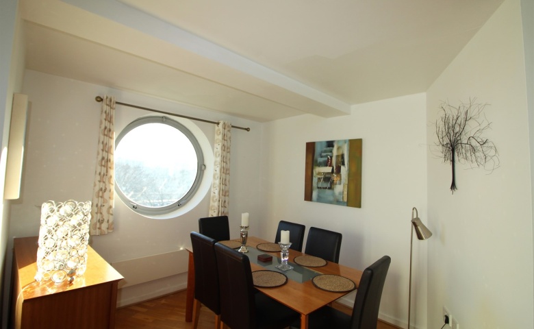 3 Whitehall Quay, Leeds