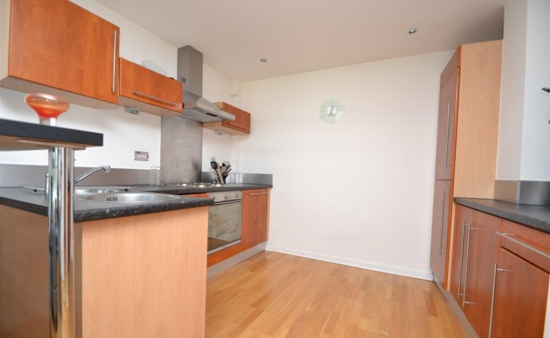 Beringa, Gotts Road, Leeds