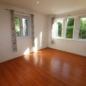 Earls Court, King Lane, Moortown