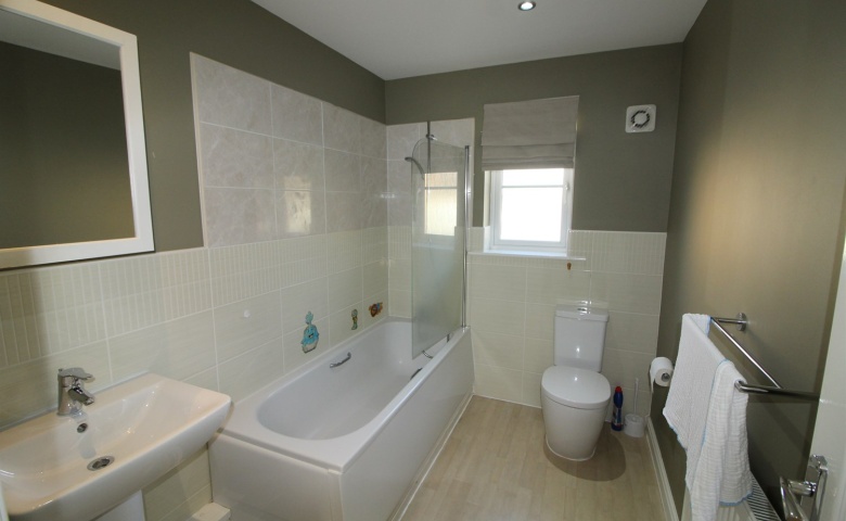 Greenlea Close, Yeadon