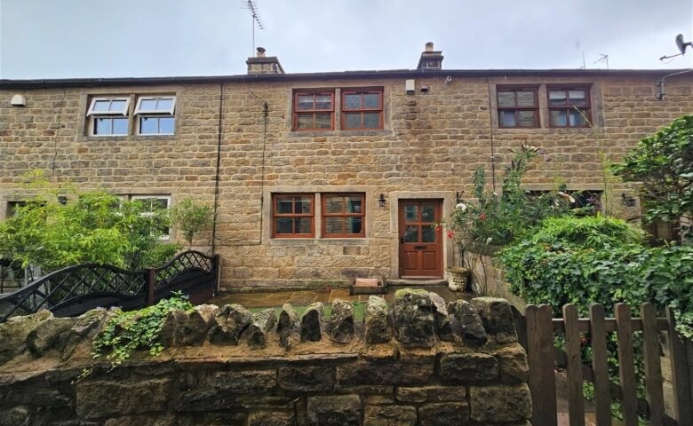 Old Smithy Court, LS28